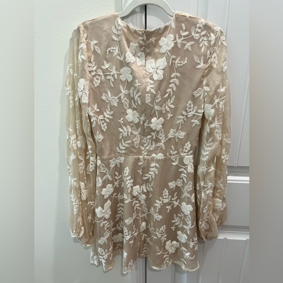 NWT Tularosa Ryland Dress - floral bridal embroidered- size S - Picture 12 of 14